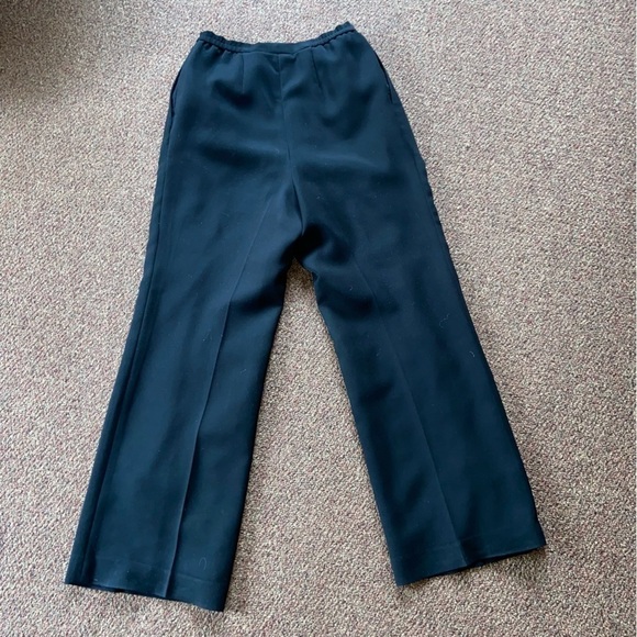 LE Suit trousers in midnight black with front pleats some elastic at the waist. - Picture 1 of 6